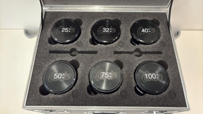 Cooke S8/i FF T1.4 6-way Cine Lens Set (25mm-100mm) - 2